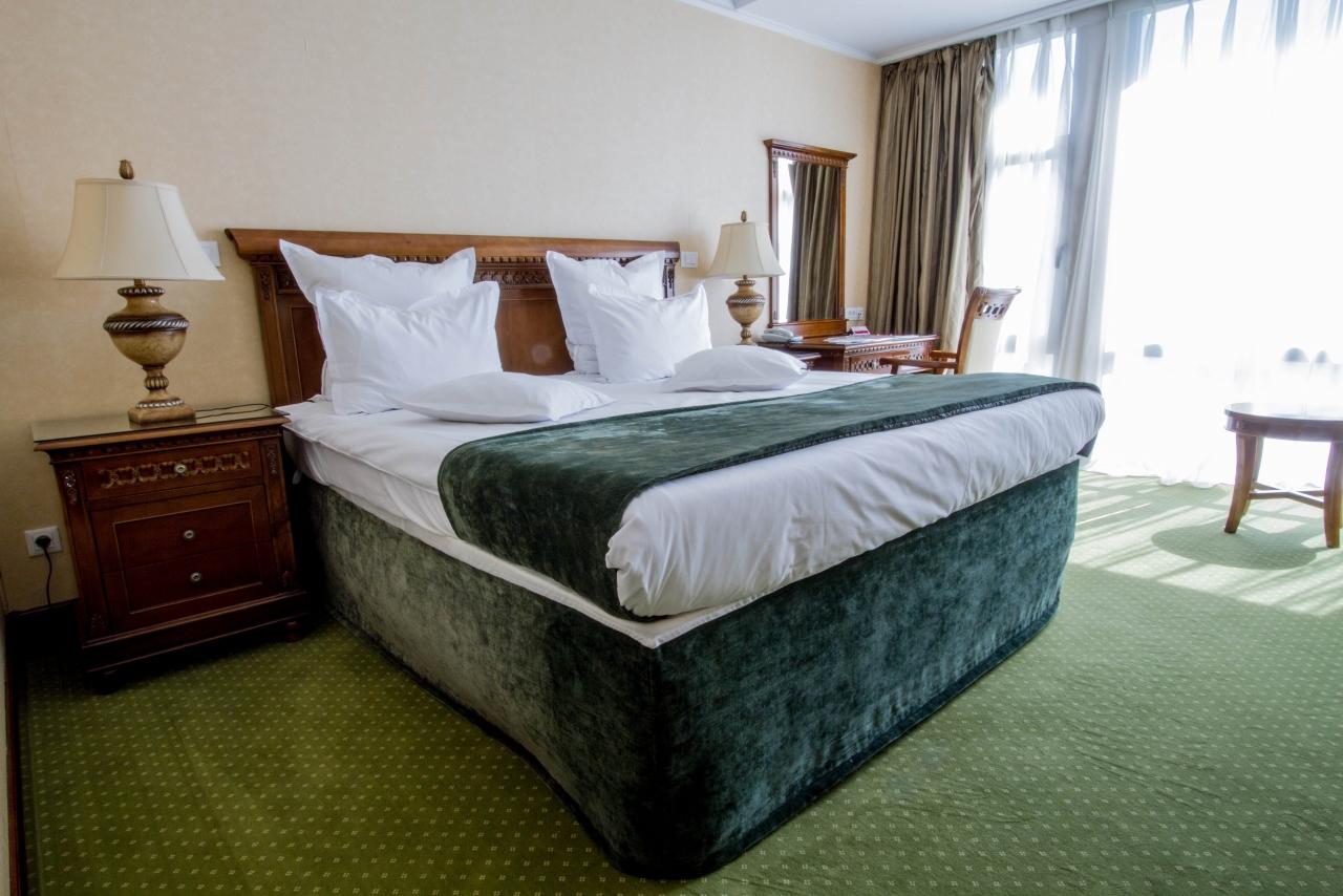 Hotel Hp Tower One Brasov Săcele Eksteriør bilde