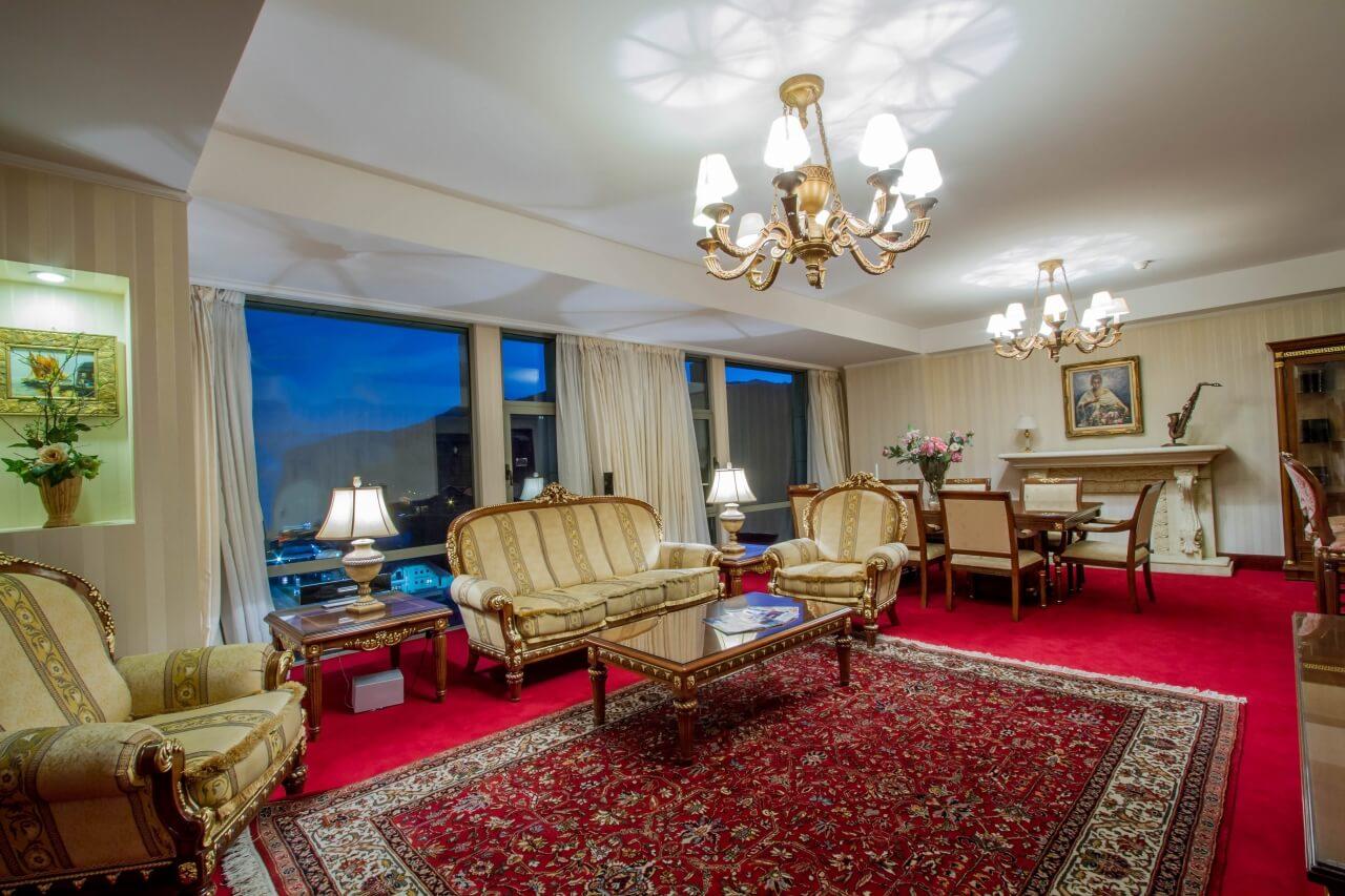 Hotel Hp Tower One Brasov Săcele Eksteriør bilde