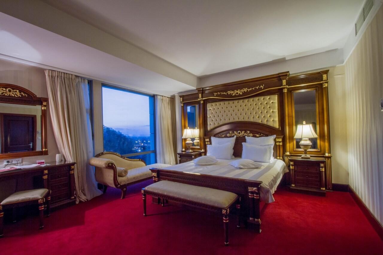 Hotel Hp Tower One Brasov Săcele Eksteriør bilde