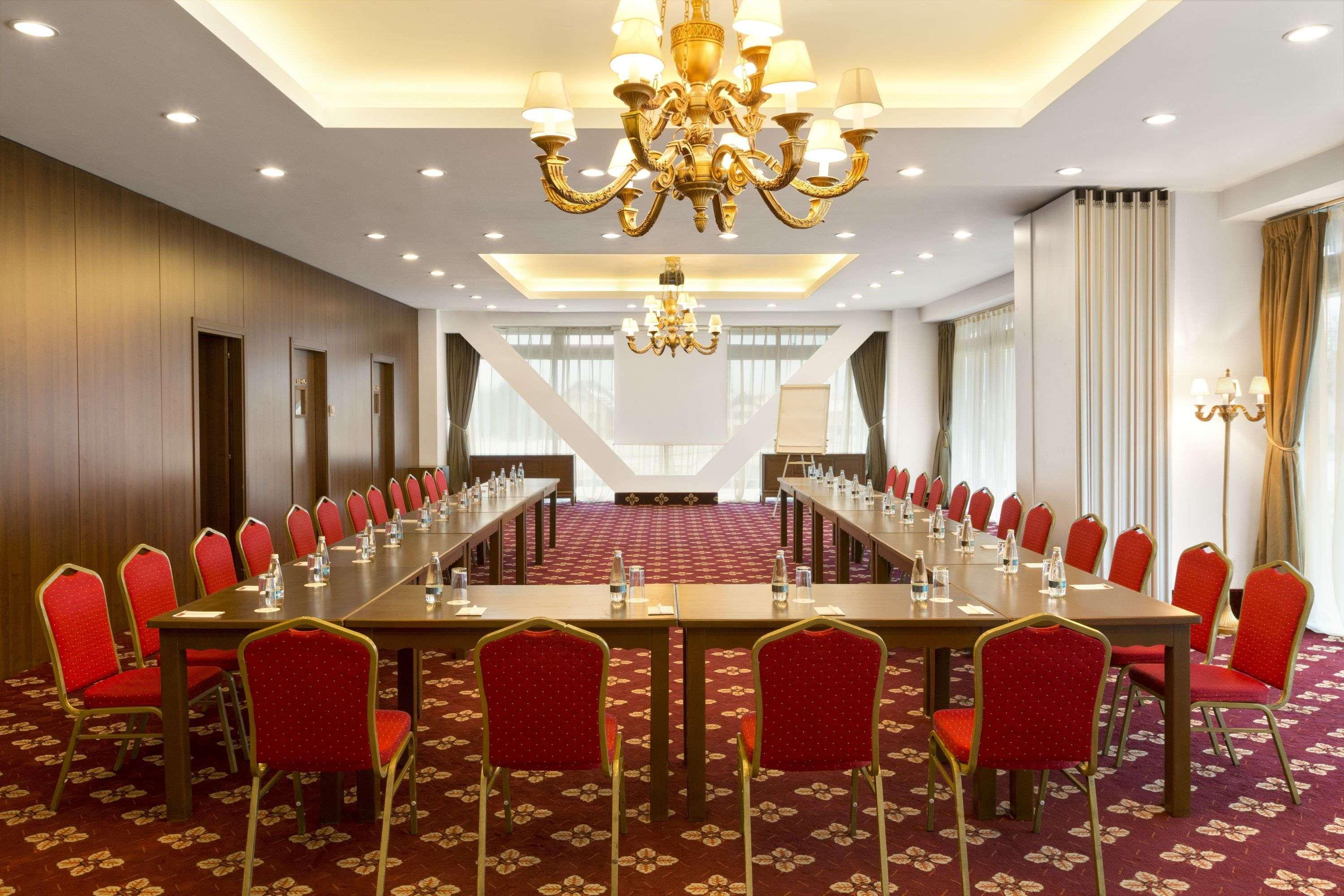 Hotel Hp Tower One Brasov Săcele Eksteriør bilde
